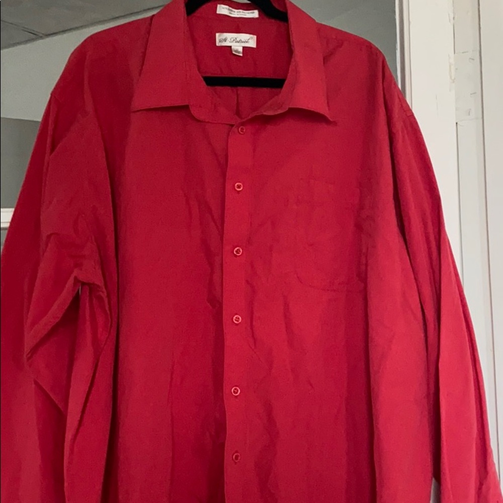 Men’s dress shirt